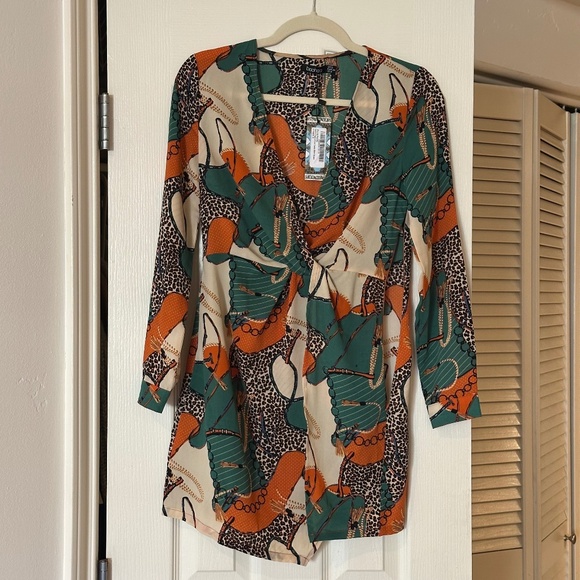Boohoo - Green/Orange - Satin Chain Print Twist Shift Dress - UK 6/US 2 - NWT - Picture 1 of 12